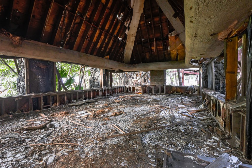 ruins of closed big island hotel restaurant, trespassing exploring