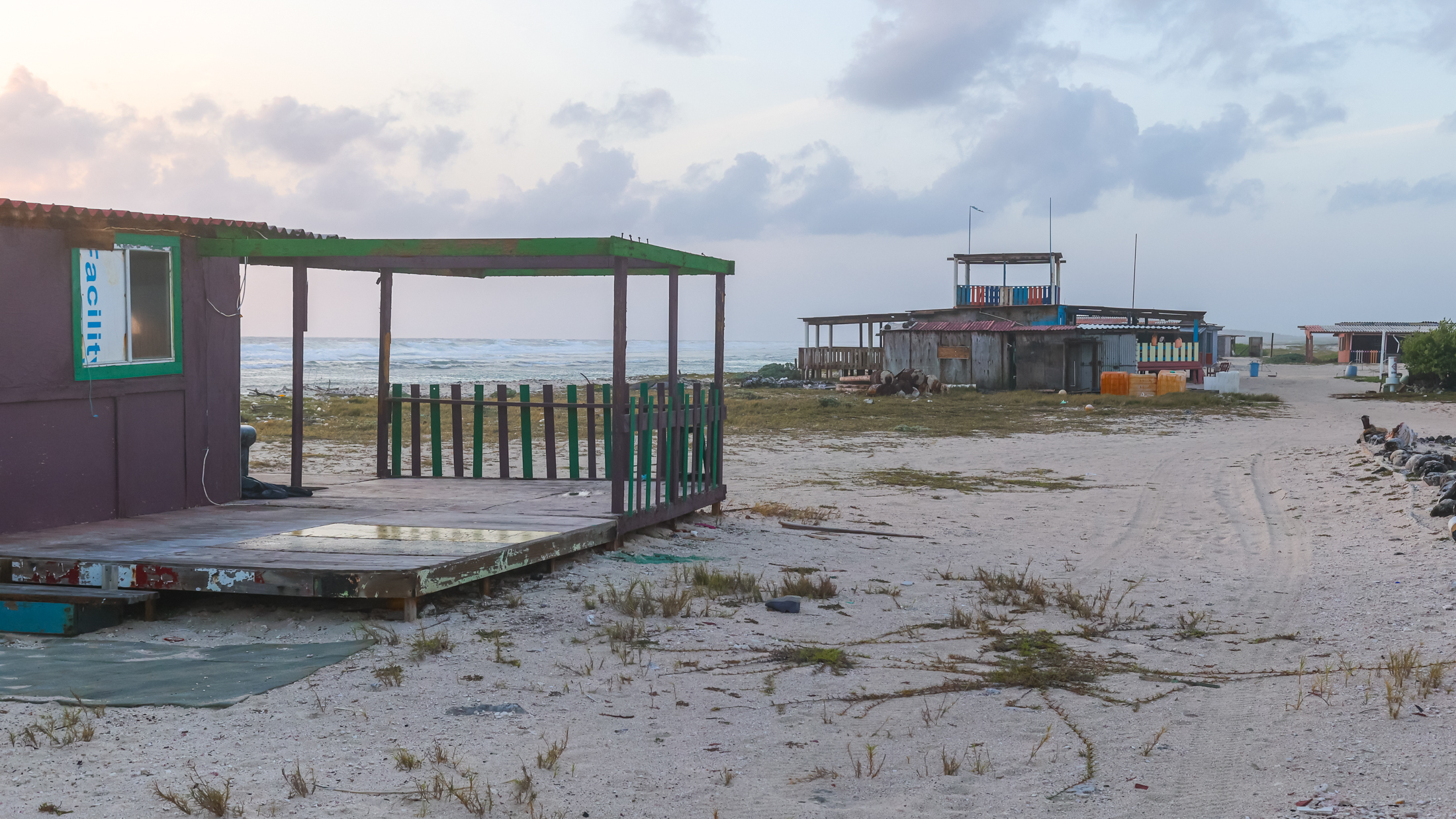 ghost town aruba rincon beach, abandoned